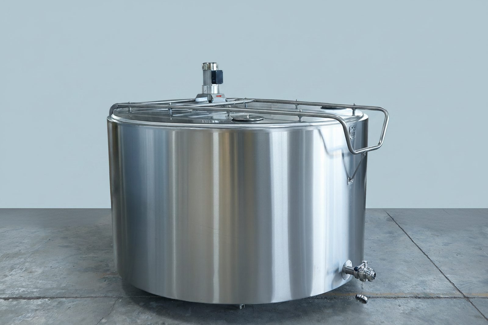 2000L Open Type — Photo 1
