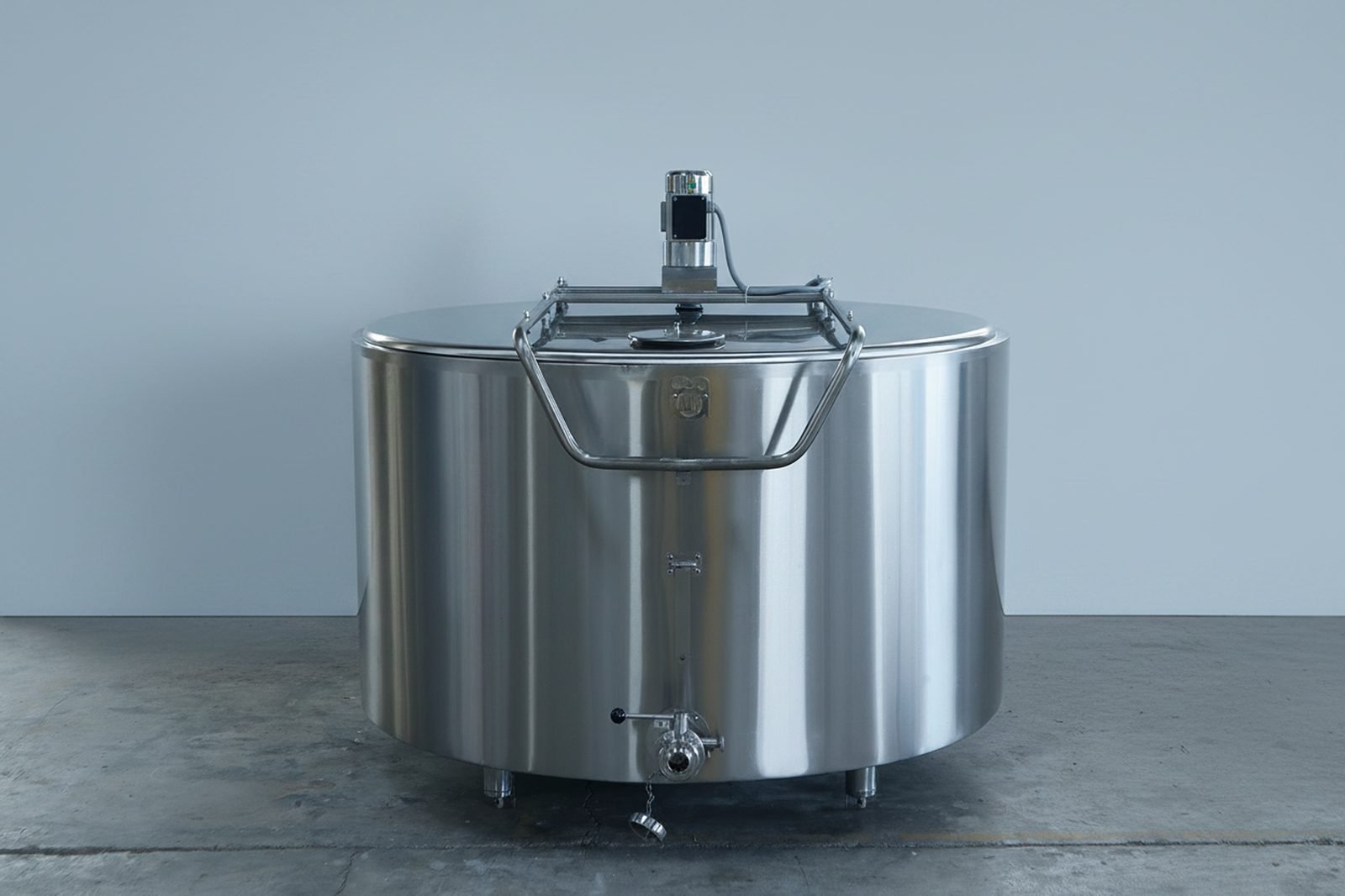 2000L Open Type — Photo 3